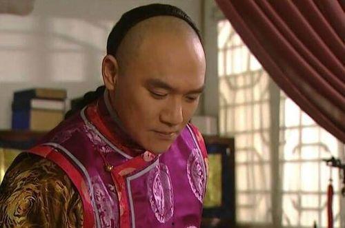 康熙爆料大姐是谁呀视频,大姐身份揭秘，视频揭示惊人真相