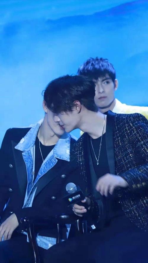 博君一肖所谓圈内人爆料,圈内人揭秘恋情始末